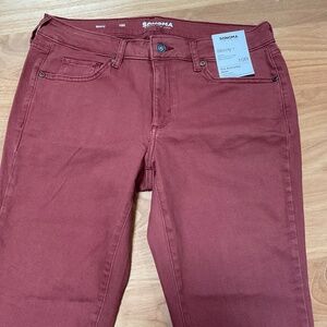 Skinny jeans size 10 Reg. Rust